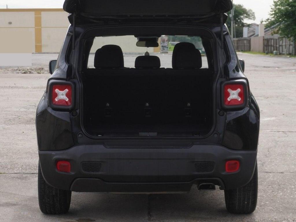 Jeep Renegade Latitude FWD 2021