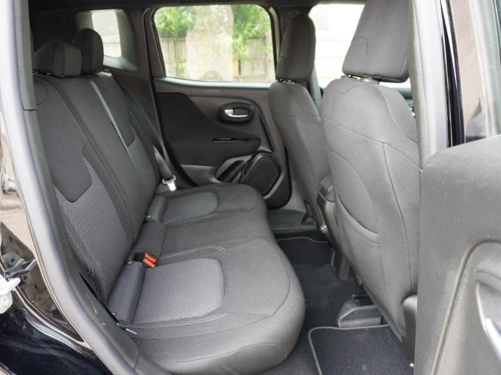 Jeep Renegade Latitude FWD 2021