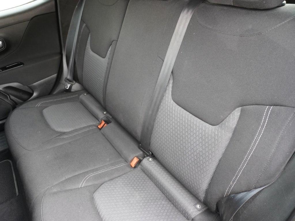 Jeep Renegade Latitude FWD 2021