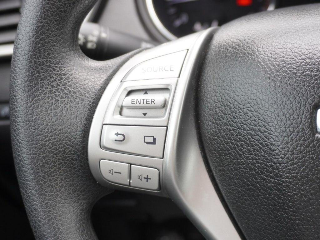 Nissan Rogue FWD 4dr S 2016