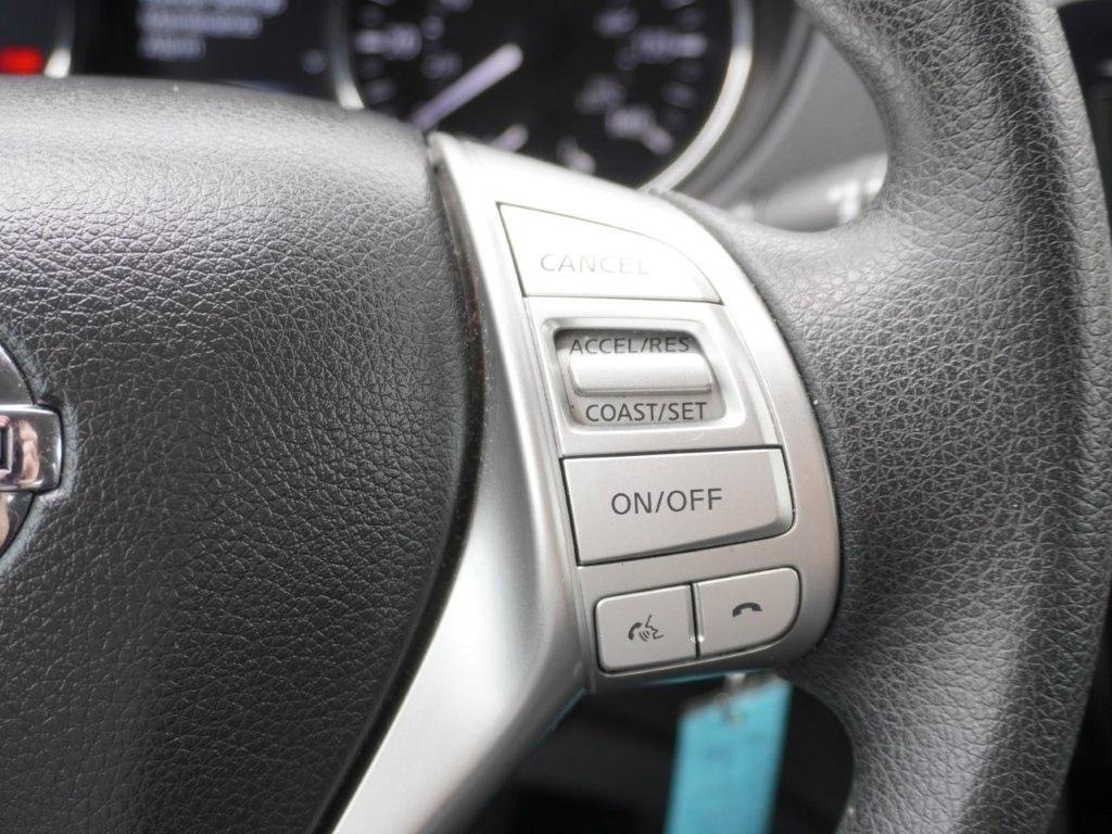 Nissan Rogue FWD 4dr S 2016