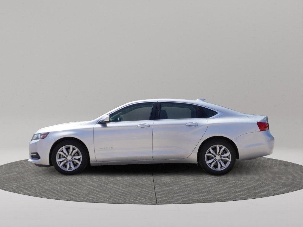 Chevrolet Impala 4dr Sdn LT w/1LT 2018