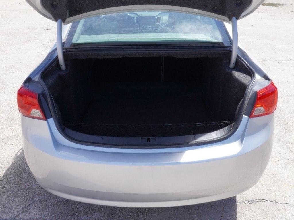 Chevrolet Impala 4dr Sdn LT w/1LT 2018