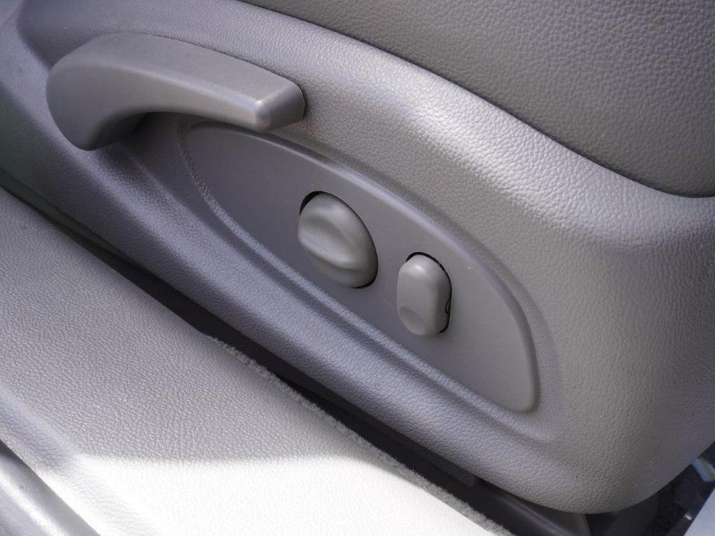 Chevrolet Impala 4dr Sdn LT w/1LT 2018