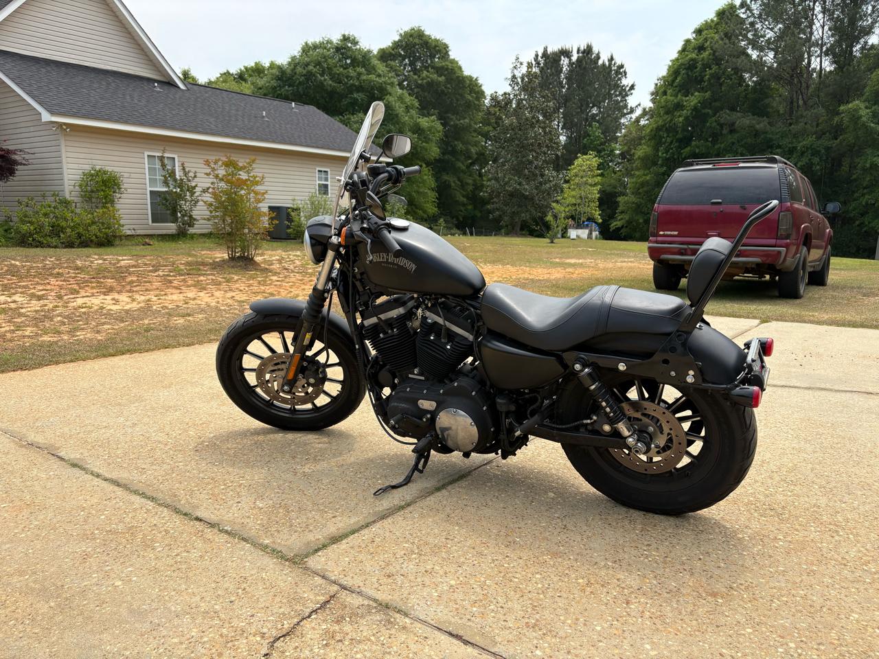 Harley-Davidson XL883N  2013