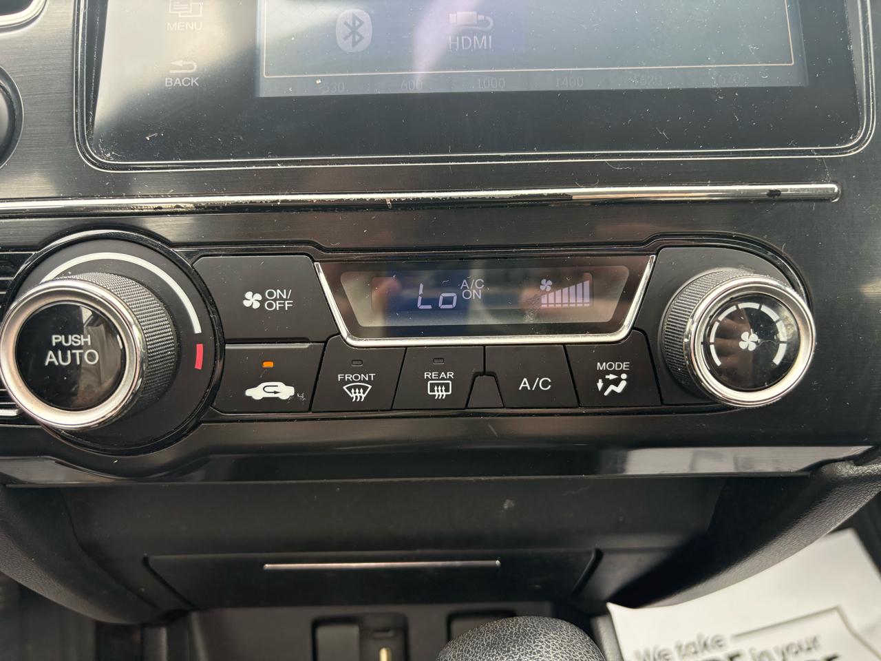 Honda Civic SE Sedan CVT 2015