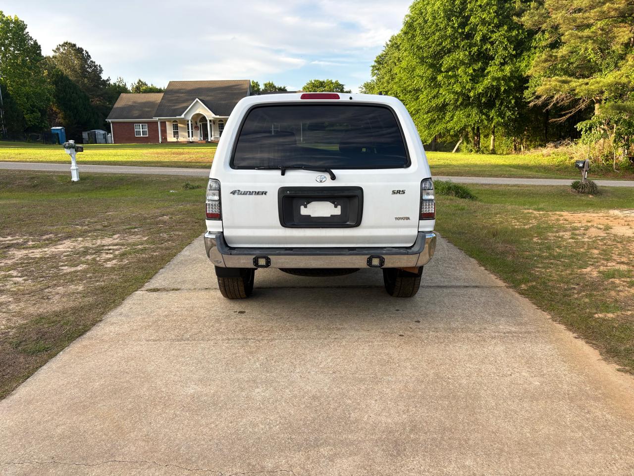 Toyota 4Runner SR5 2WD 1999