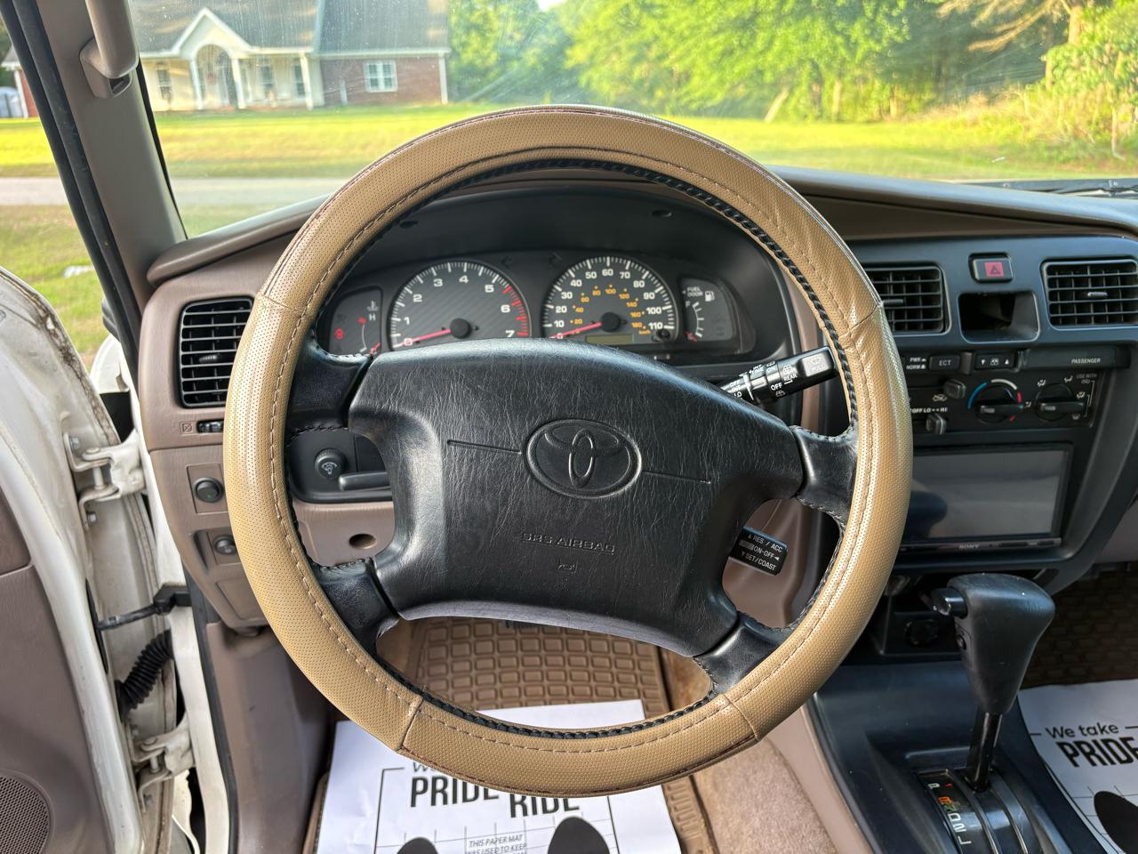 Toyota 4Runner SR5 2WD 1999