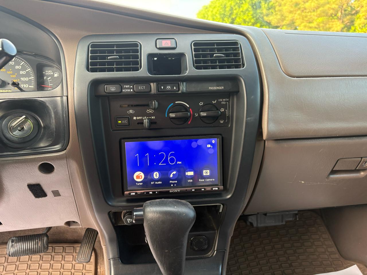 Toyota 4Runner SR5 2WD 1999