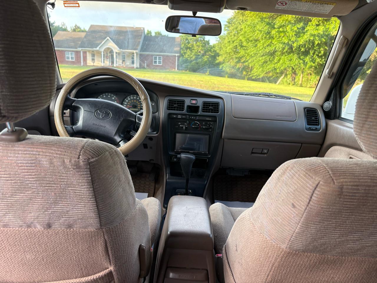 Toyota 4Runner SR5 2WD 1999