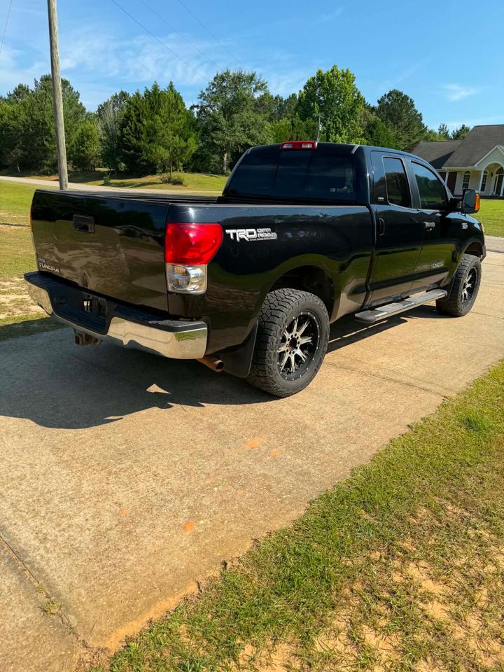 Toyota Tundra SR5 Double Cab 6AT 2WD 2007