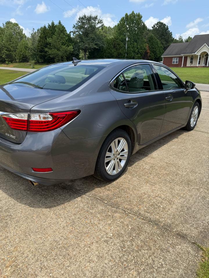 Lexus ES 350 Sedan 2013