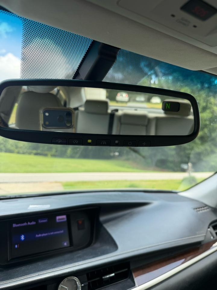 Lexus ES 350 Sedan 2013