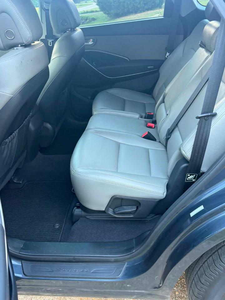 Hyundai Santa Fe SE FWD 2017