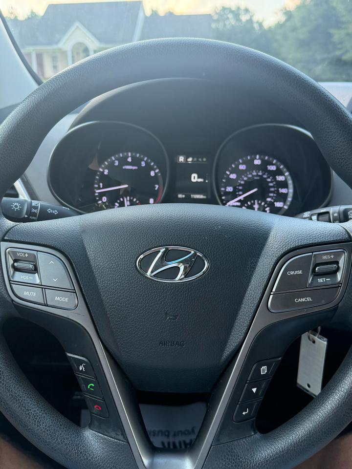 Hyundai Santa Fe SE FWD 2017