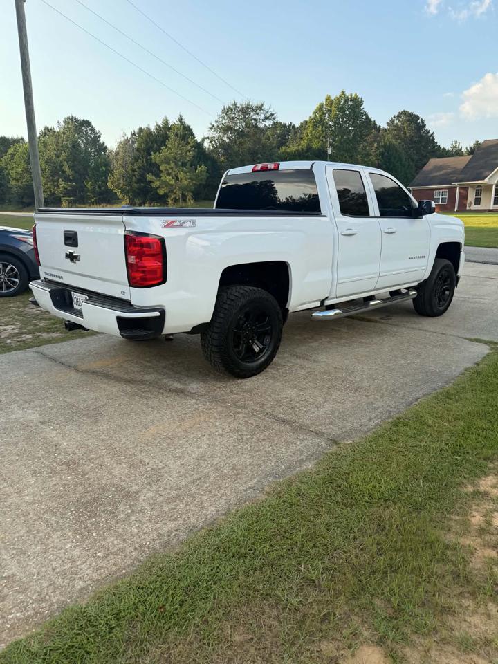 Chevrolet Silverado 1500 LT Double Cab 4WD 2017