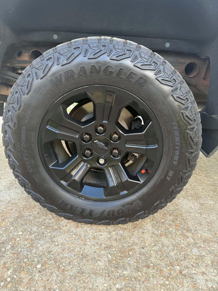 Chevrolet Silverado 1500 LT Double Cab 4WD 2017