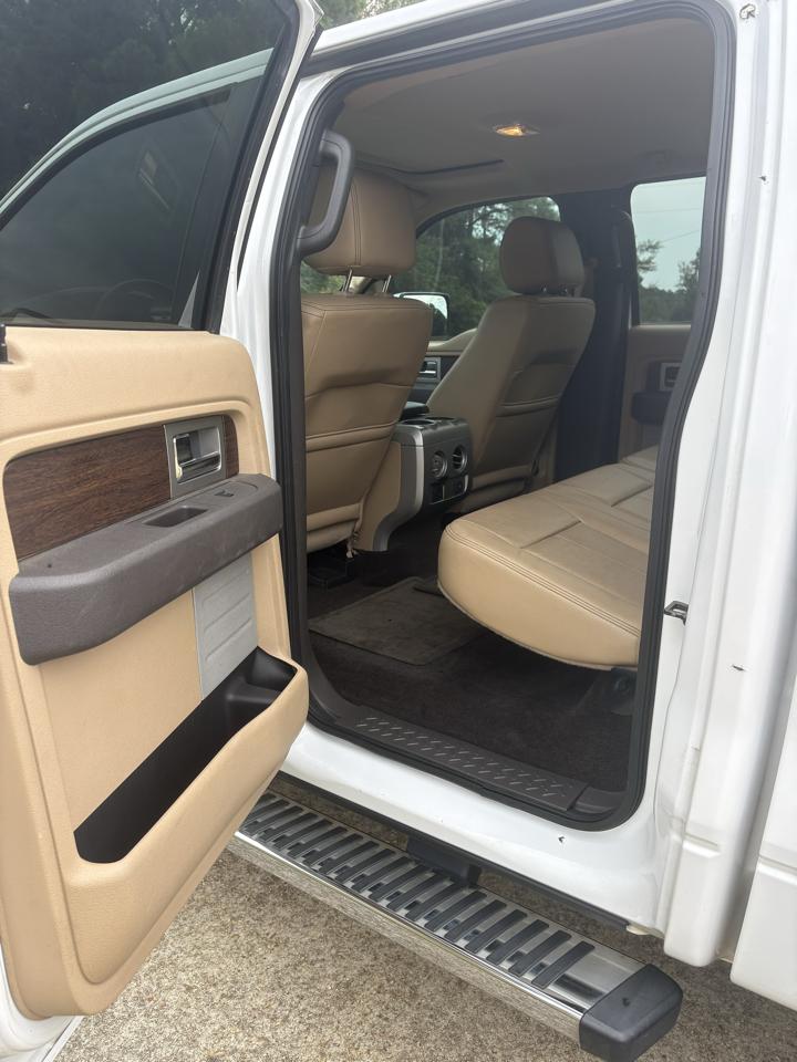 2014 Ford F-150 Platinum - Photo 12