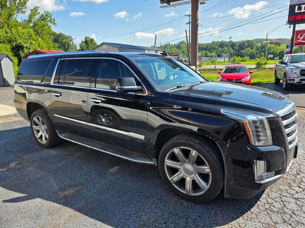 2019 Cadillac Escalade ESV 2WD Luxury