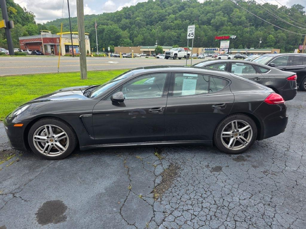 2014 Porsche Panamera 4