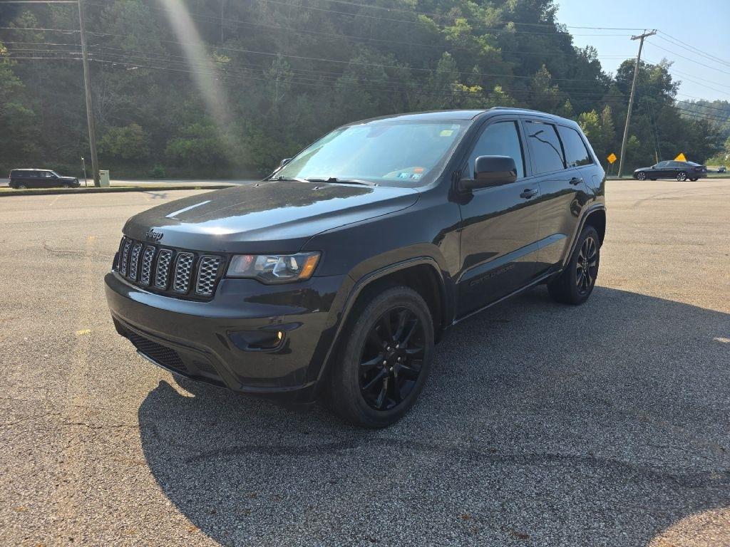 2017 Jeep Grand Cherokee Laredo 4WD