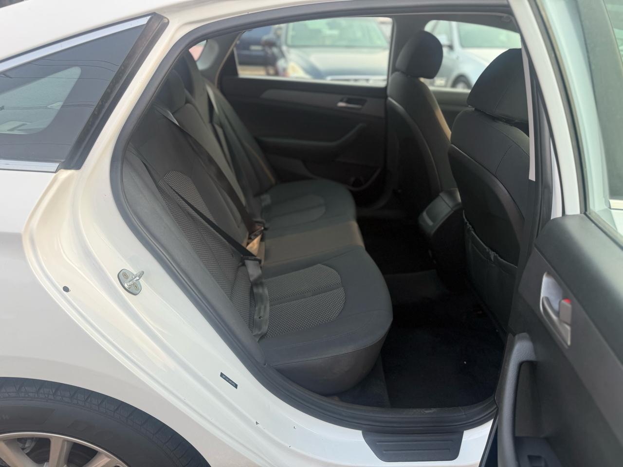 2018 Hyundai Sonata SE - Photo 13