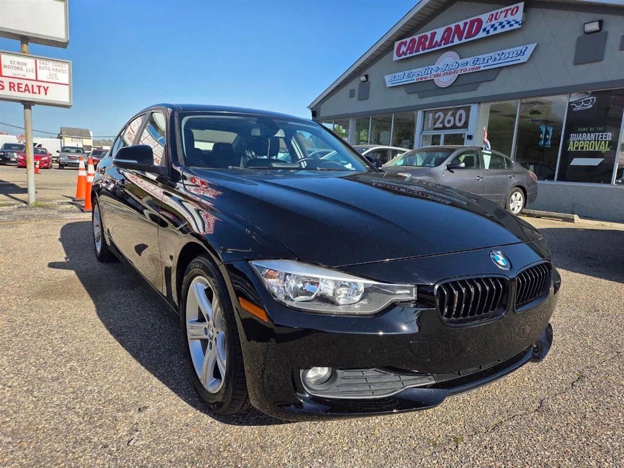 2015 BMW 3-Series 320i Sedan
