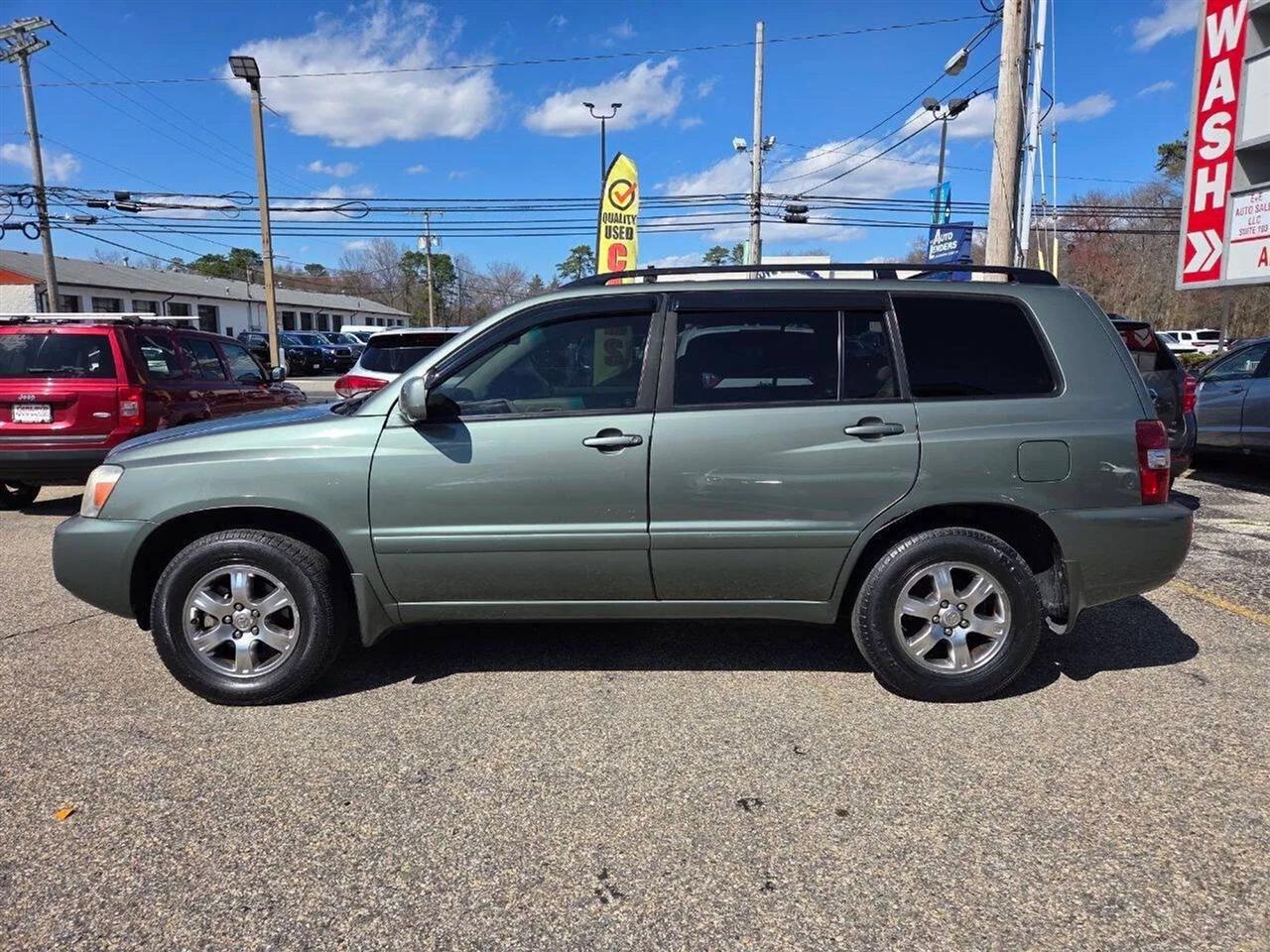 Toyota Highlander 2WD 2004