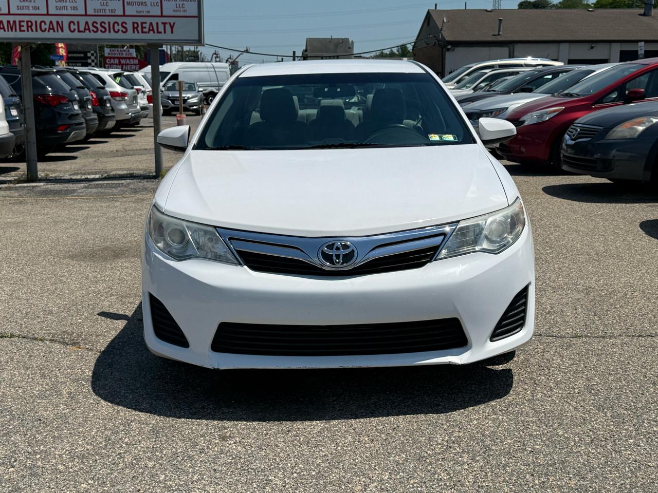 Toyota Camry XLE 2013