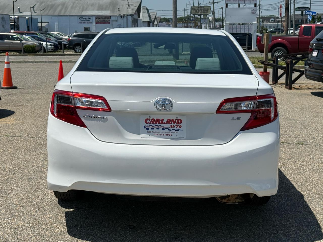 Toyota Camry XLE 2013