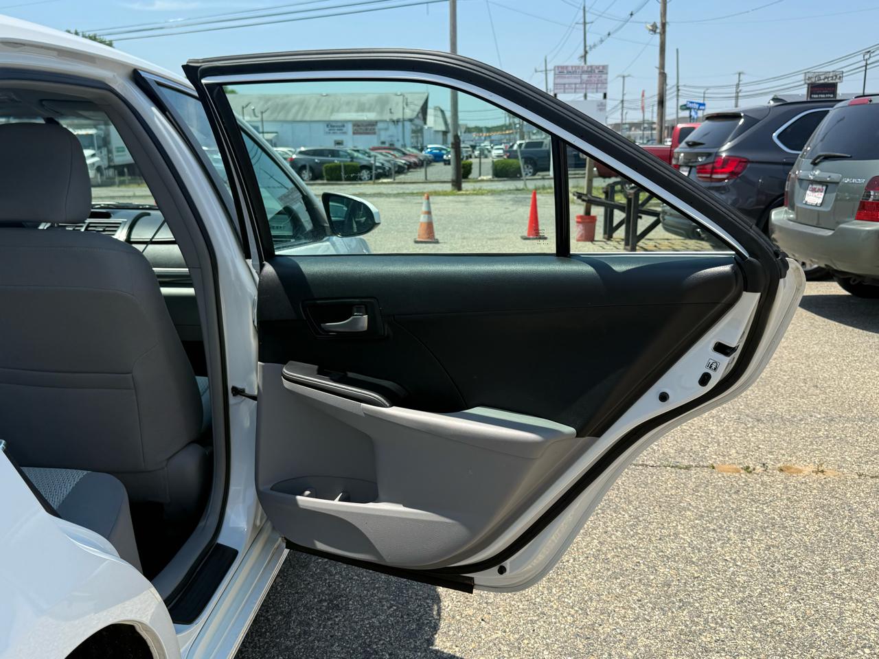 Toyota Camry XLE 2013