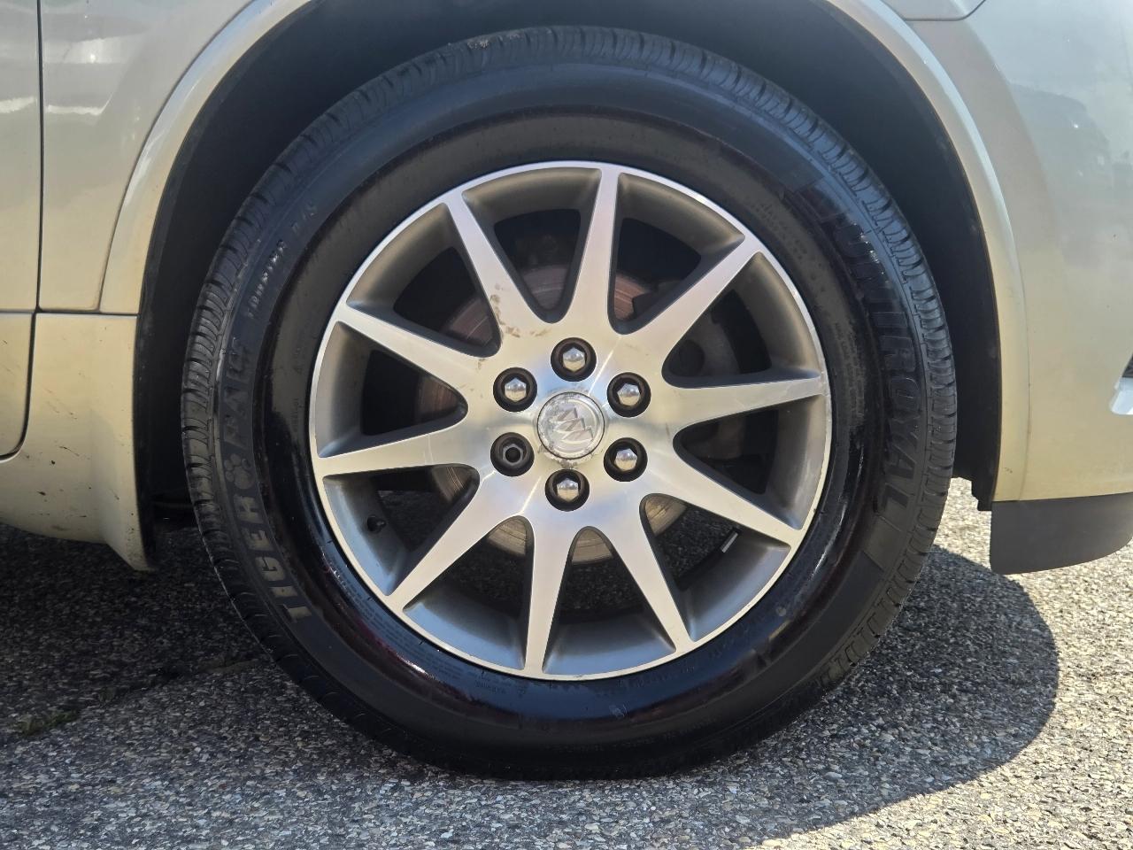 Buick Enclave Leather AWD 2015