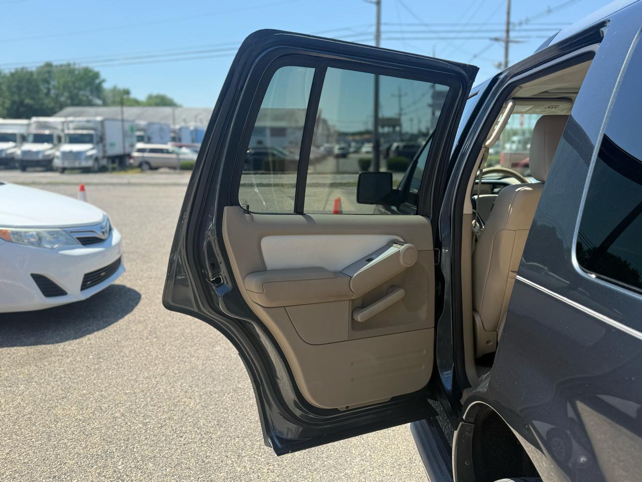 Mercury Mountaineer Premier 4.0L AWD 2010
