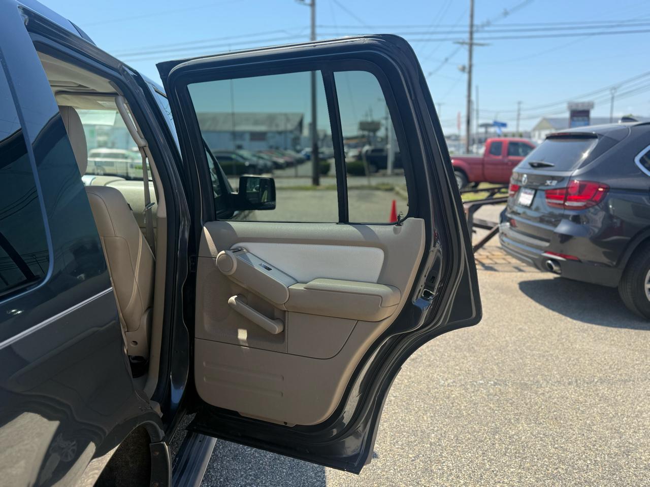 Mercury Mountaineer Premier 4.0L AWD 2010