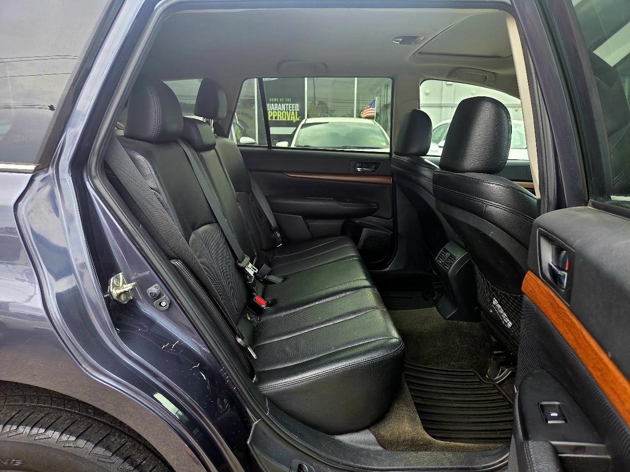 Subaru Outback 2.5i Limited 2014