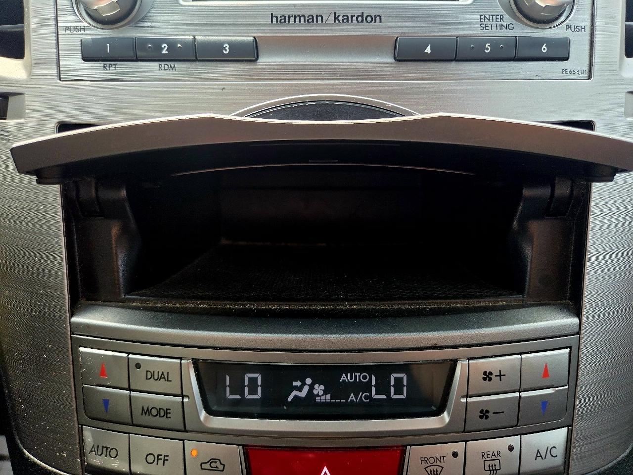 Subaru Outback 2.5i Limited 2014