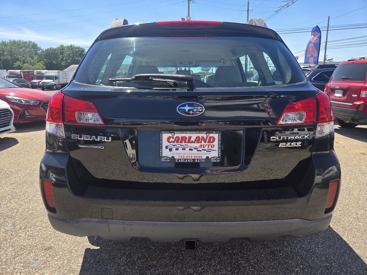 Subaru Outback 2.5i 2011