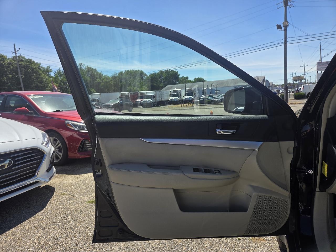 Subaru Outback 2.5i 2011