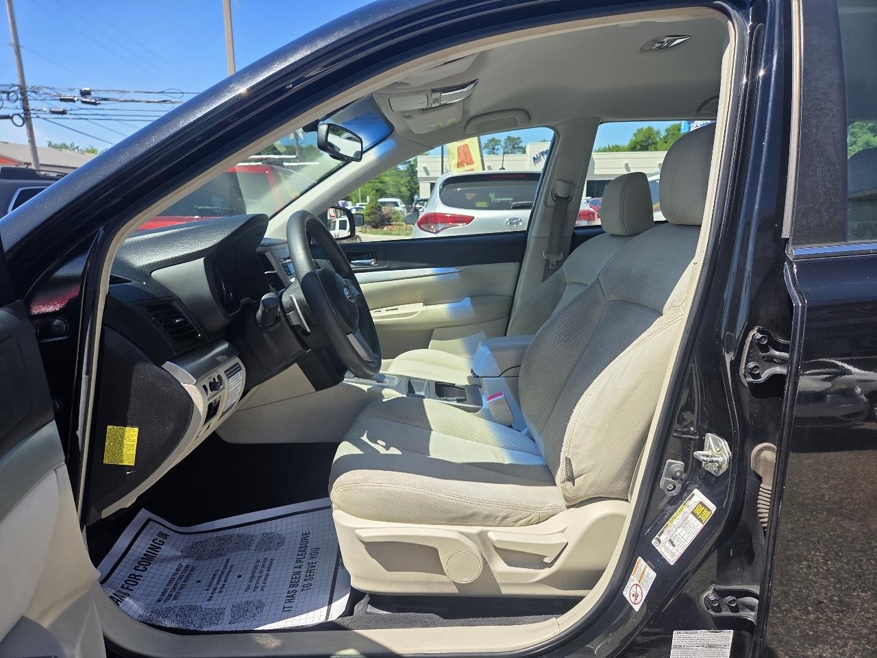 Subaru Outback 2.5i 2011