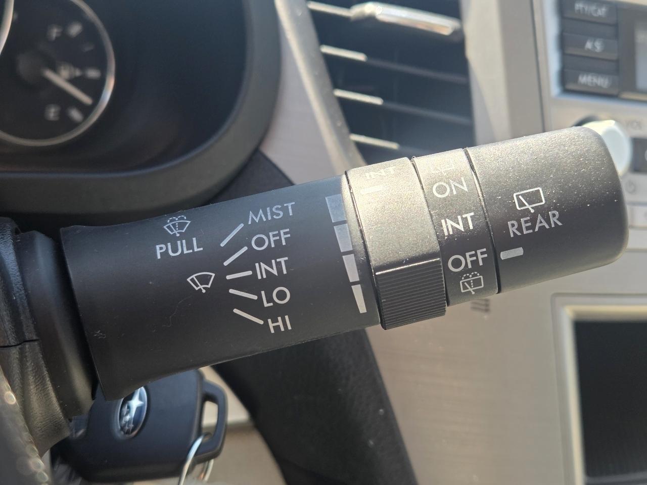 Subaru Outback 2.5i 2011