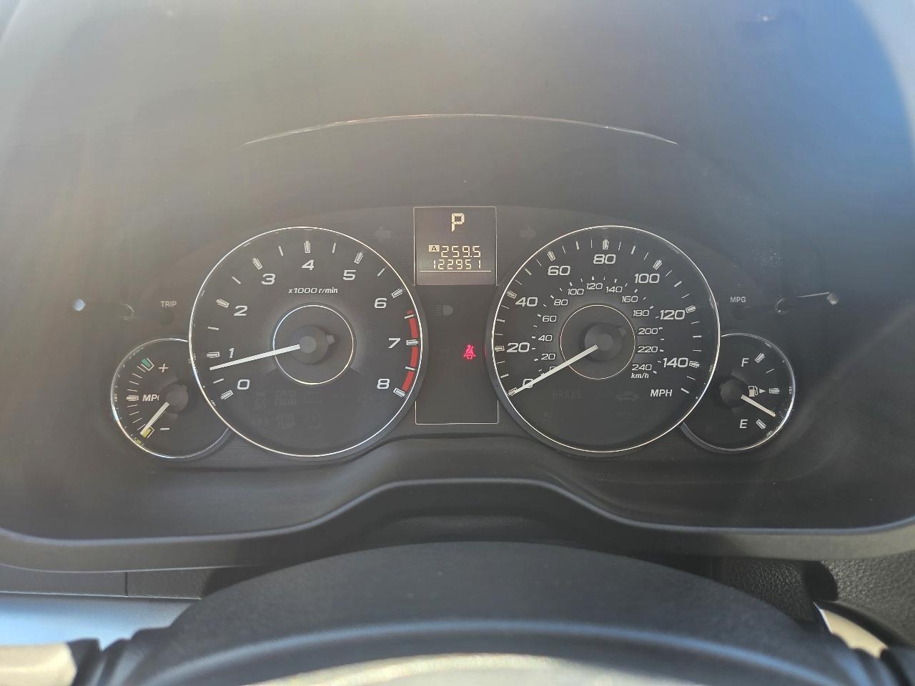 Subaru Outback 2.5i 2011