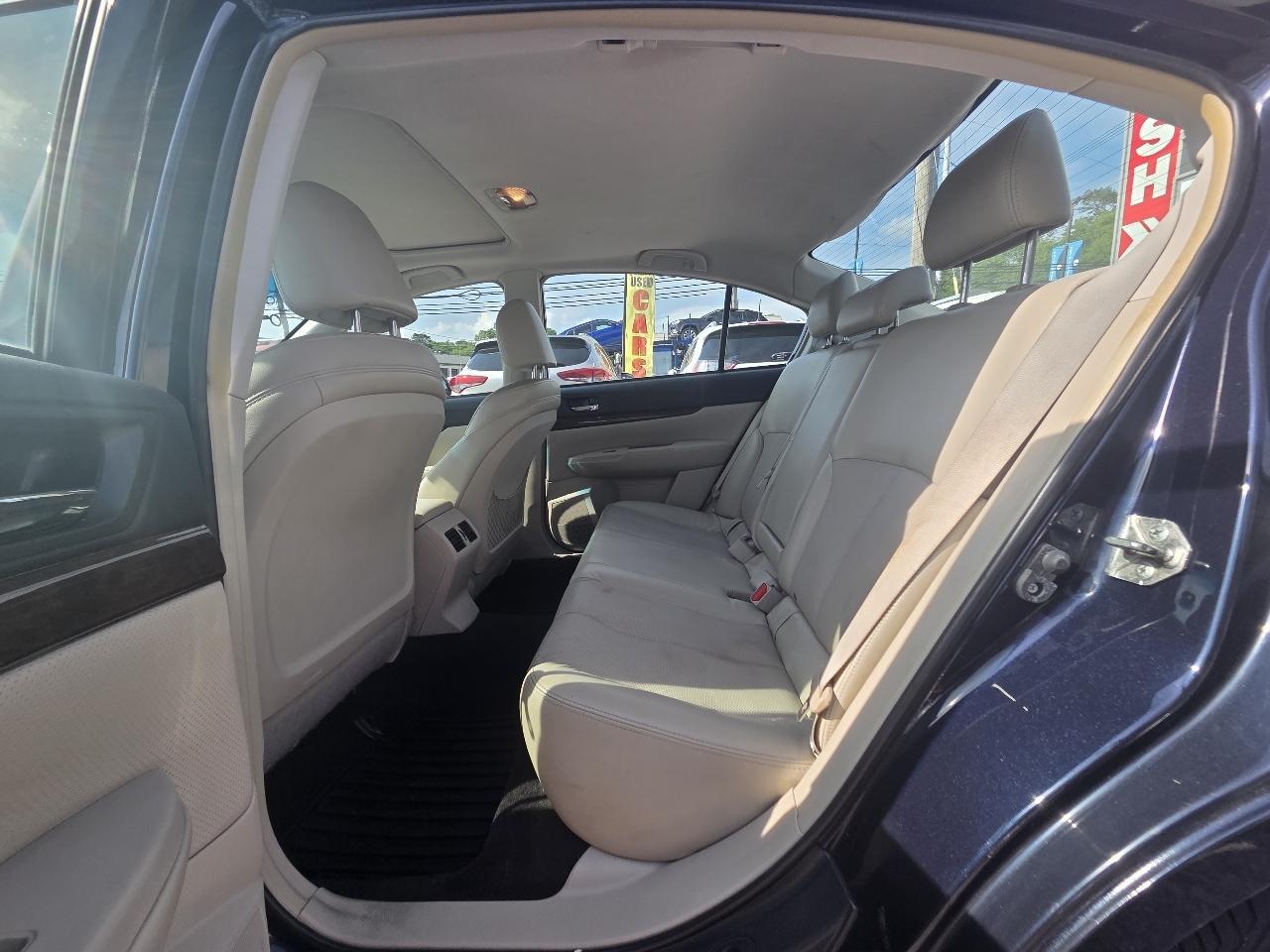 Subaru Legacy 2.5i Limited 2013