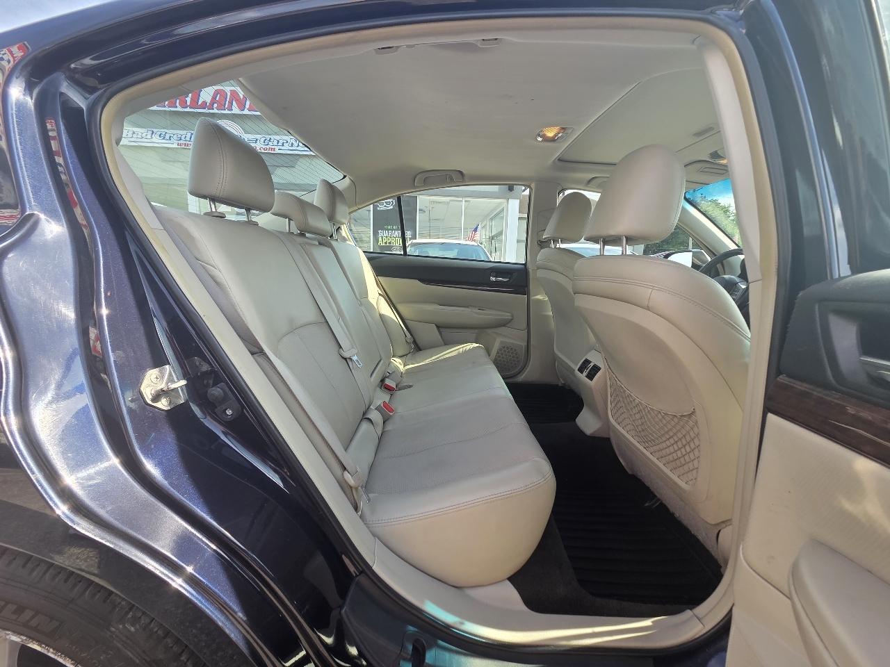 Subaru Legacy 2.5i Limited 2013
