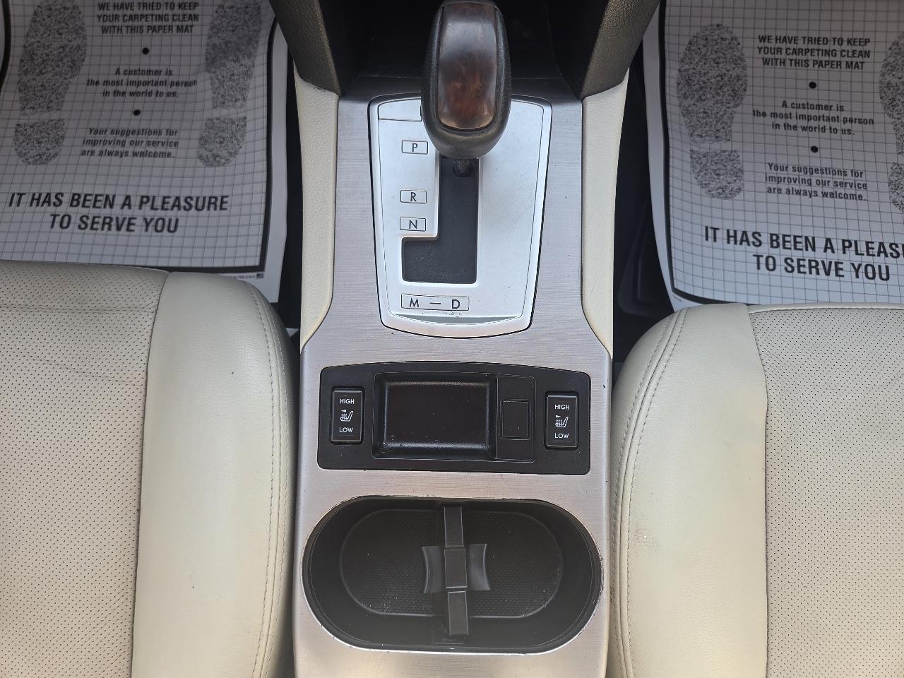 Subaru Legacy 2.5i Limited 2013