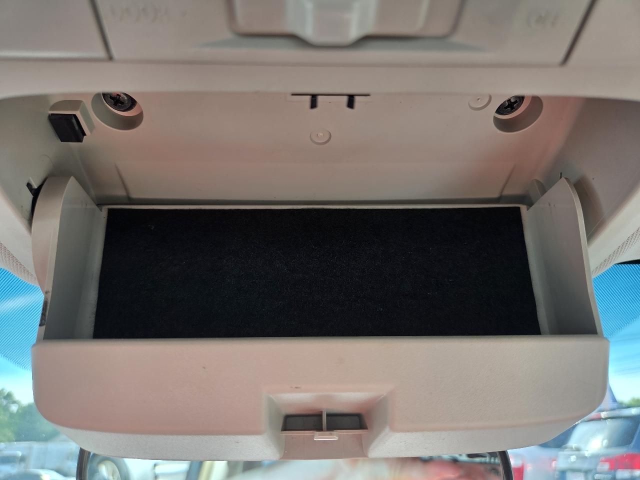 Subaru Legacy 2.5i Limited 2013