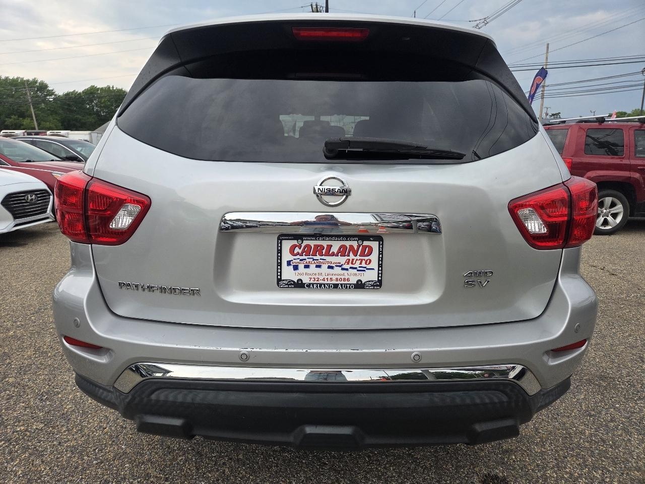 Nissan Pathfinder Platinum 4WD 2018