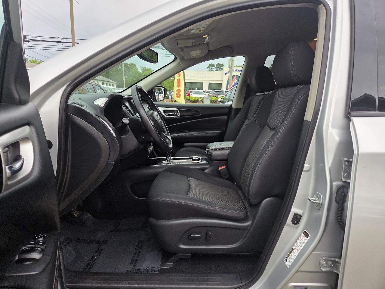 Nissan Pathfinder Platinum 4WD 2018
