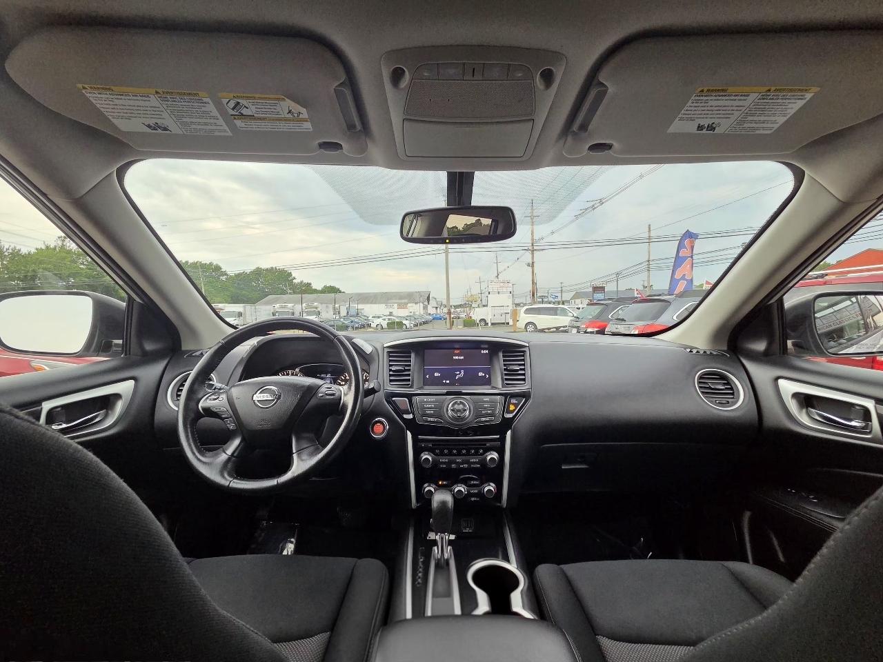 Nissan Pathfinder Platinum 4WD 2018