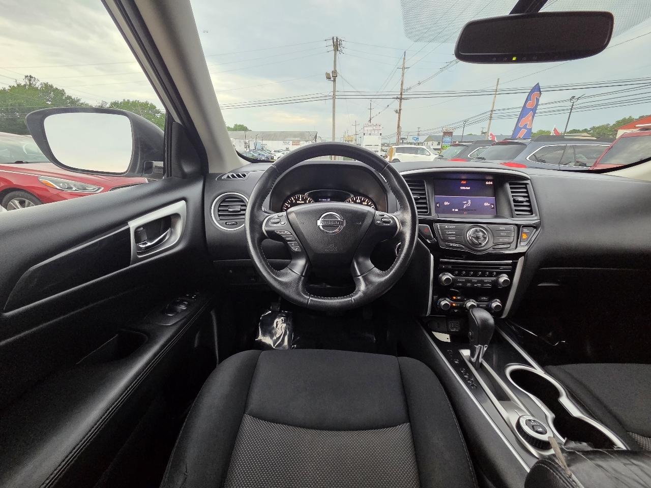 Nissan Pathfinder Platinum 4WD 2018