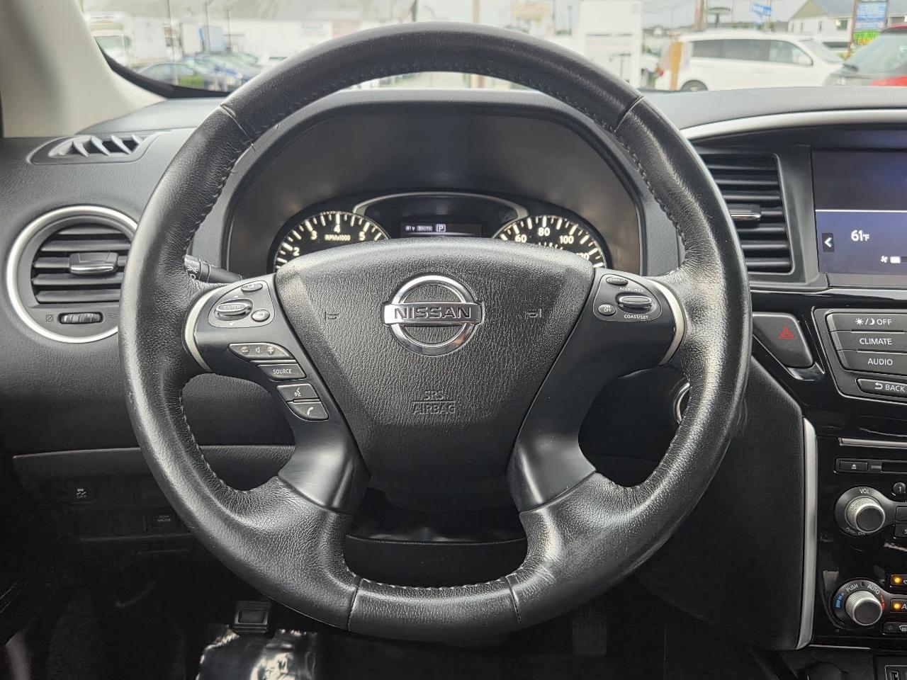 Nissan Pathfinder Platinum 4WD 2018